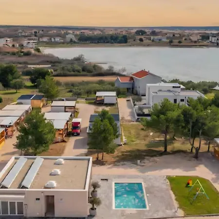 Dardia - Mobilna Kucica, Mobile House, Camping *